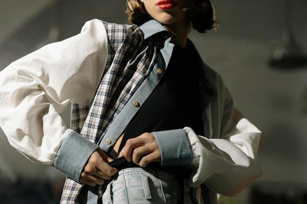 Les robes pull de noël incontournables pour allier style et confort